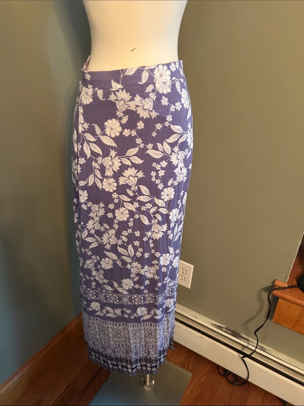 Charlotte Russe Purple and White Floral Maxi Skirt
